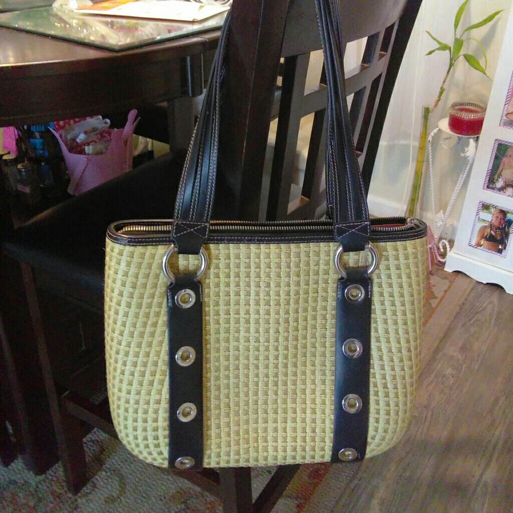 MAX New York Purse